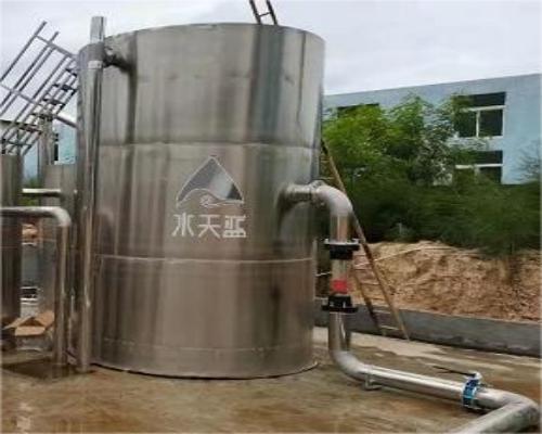 農村生活安全飲用水一體化凈水設備.jpg